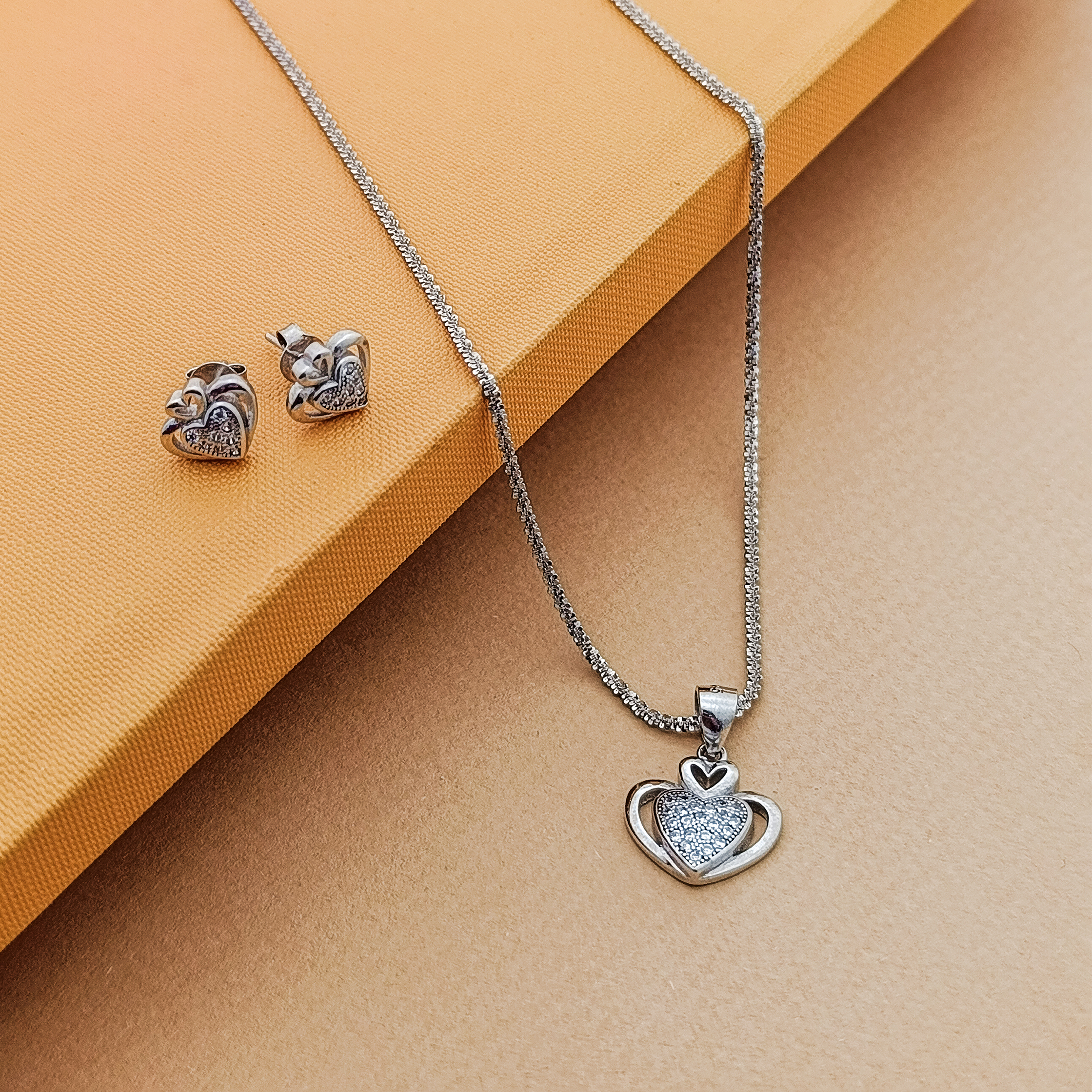 نیم ست طرح آموریا