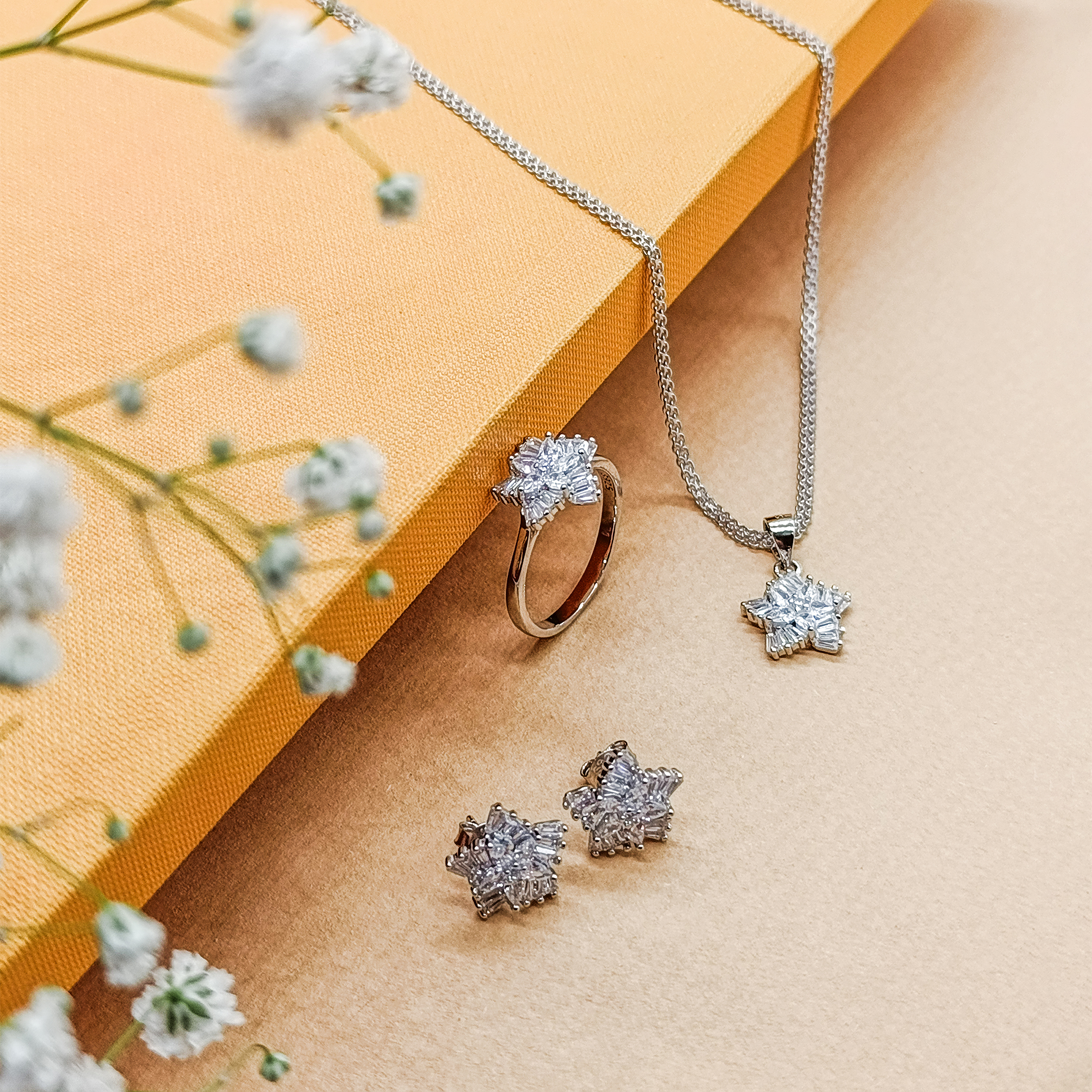 نیم ست طرح فلورانس