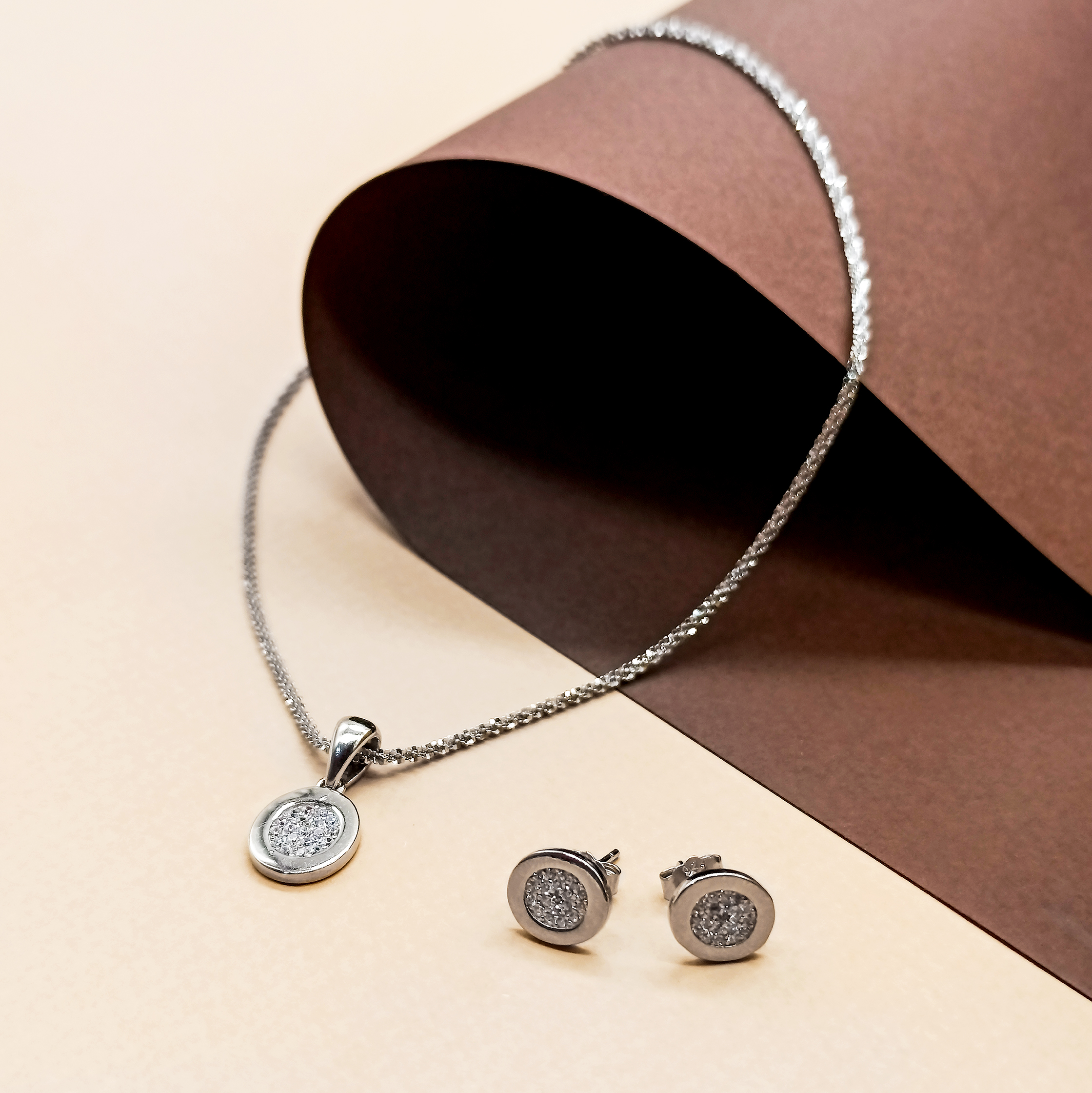 نیم ست طرح لونورا